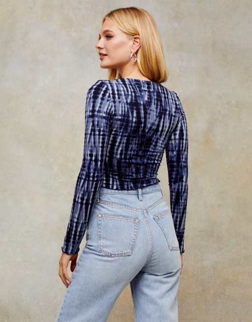 Topshop - Crop top manches longues à empiècements effet tie-dye - Indigo, 2 de 4