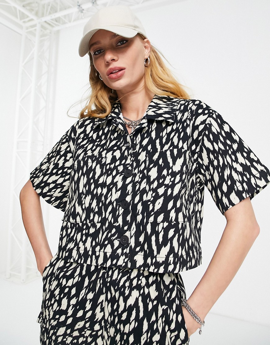 Topshop cropped animal print lightweight short sleeve shirt in monochrome - part of a set-Multi