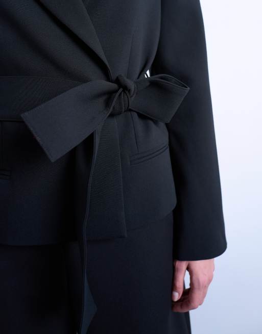 Topshop cropped belted boxy blazer in black , 2 of 4