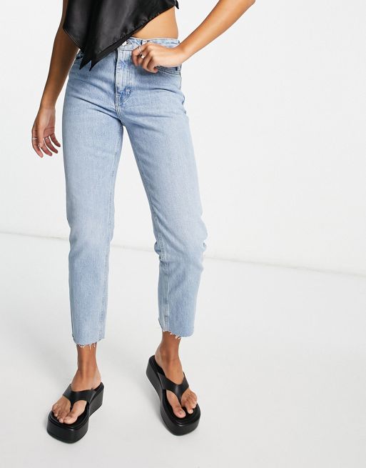 Topshop cropped mid rise straight leg jeans in bleach blue | ASOS