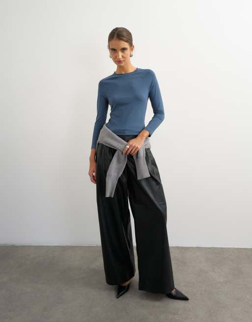 Topshop cropped sleeve clean raglan top in gray blue, 2 of 4