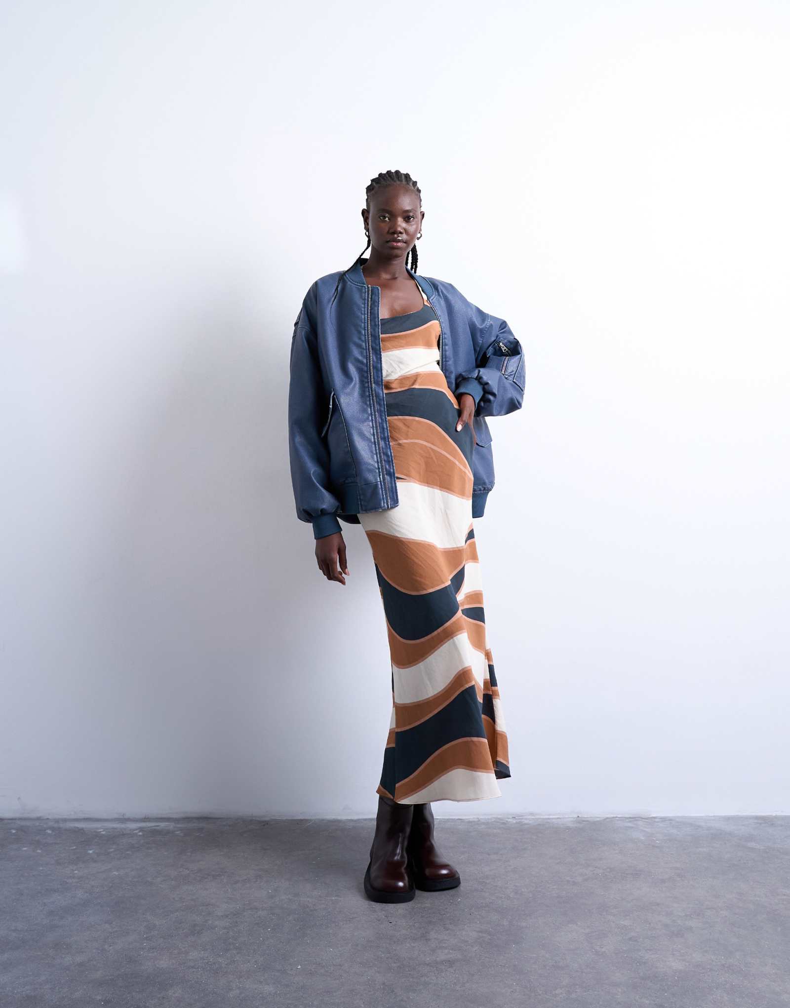 Купровое платье миди с перекрещивающейся спинкой от Topshop в фирменную полоску