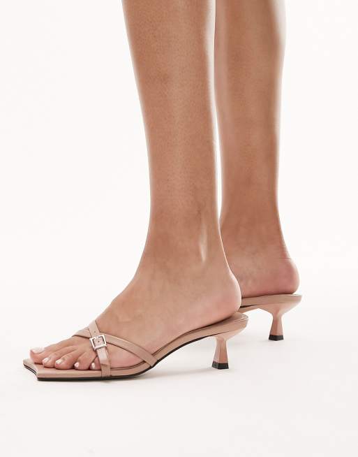 Nude hot sale kitten heels