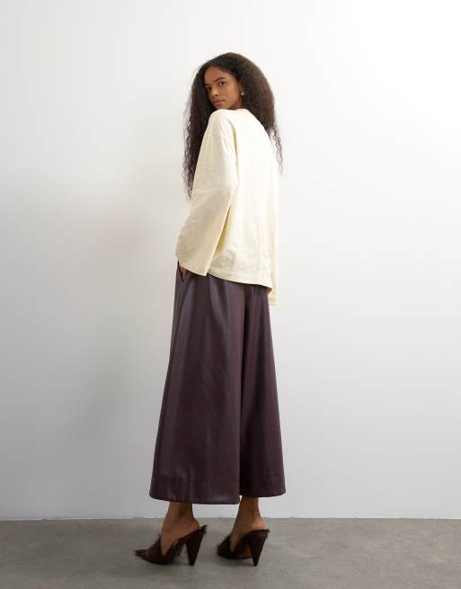 Topshop culotte-byxor i läderimitation med A-linjeformad passform i vinrött, 5 av 5