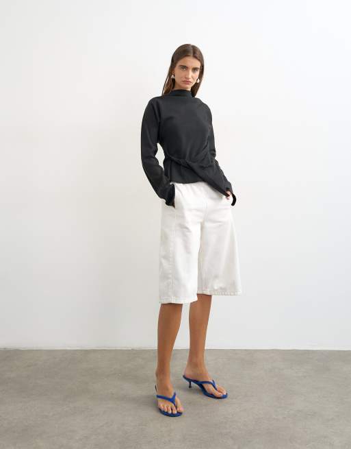 Topshop cupro top med batwing-ærmer og twist i siden i sort, 4 af 4
