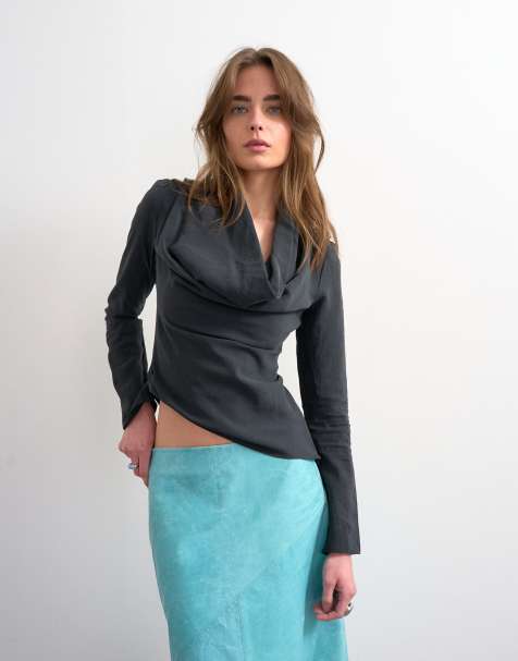 Topshop - Cupro top met lange mouwen en gedrapeerde halslijn in zwart - view 1