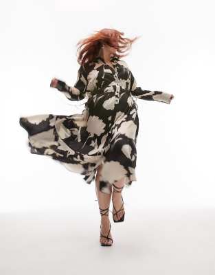 Topshop Curve Topshop Curve channeled waist printed maxi shirt dress in mono-Multi