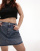 Thumbnail 1 van 4