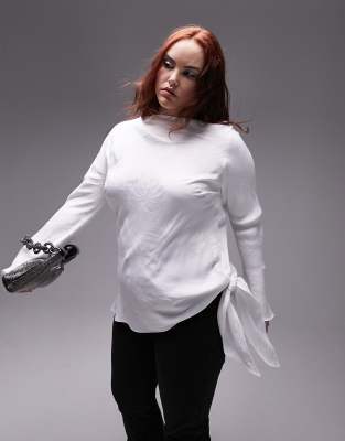 Topshop Topshop Curve jacquard flute sleeve top in ivory-White