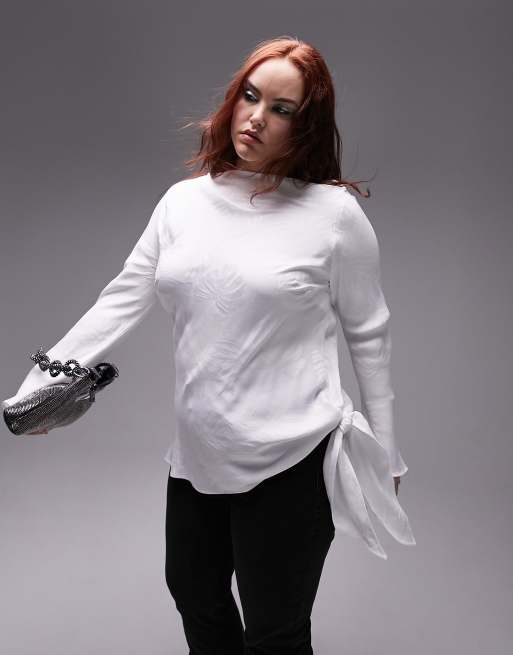 Topshop Curve - Jacquard top met uitlopende mouwen in ivoorwit