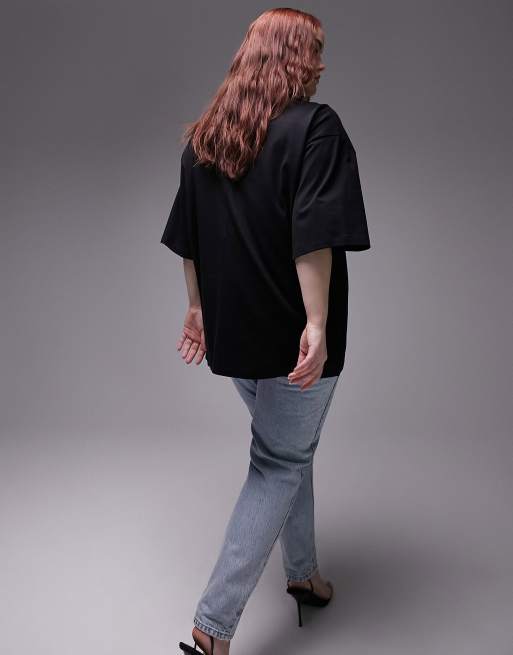 plain oversized tee