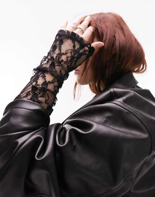Topshop Curve – Svart bikerjacka i oversize av läderimitation, 4 av 4