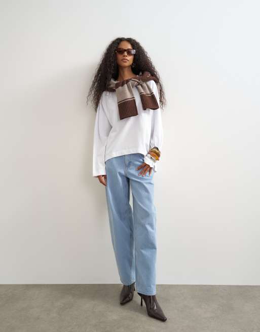 Topshop Curve t-shirt skater con orlo curvo e maniche raglan bianca, 2 di 4