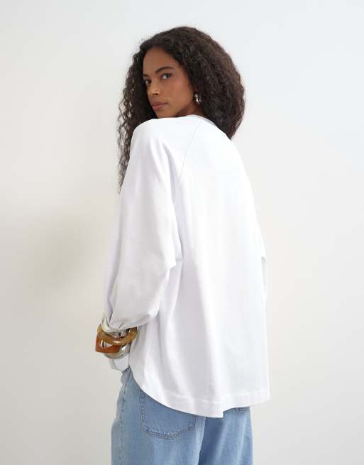 Topshop Curve t-shirt skater con orlo curvo e maniche raglan bianca, 3 di 4
