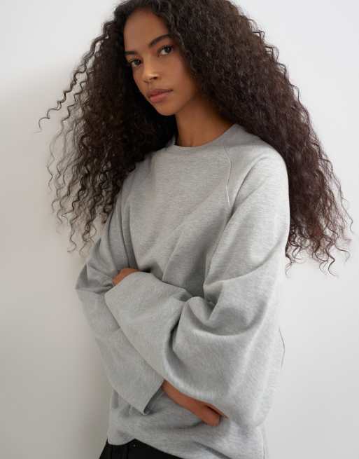 Topshop Curve t-shirt skater con orlo curvo e maniche raglan grigia, 4 di 4