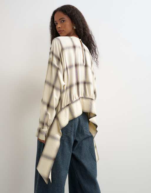 Topshop curved hem blouse in neutral check, 3 of 4