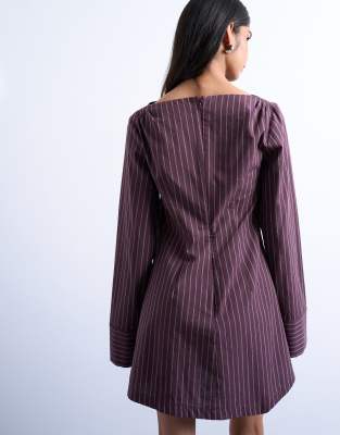 burgundy chiffon dress Burgundy Ruffle Shoulder V-Neck Chiffon Gown