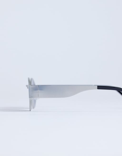 Topshop Cyprus metal frame sunglasses in silver, 2 of 3