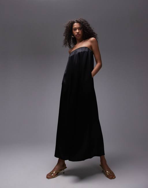 Topshop – Czarna satynowa sukienka maxi z dekoltem bandeau 