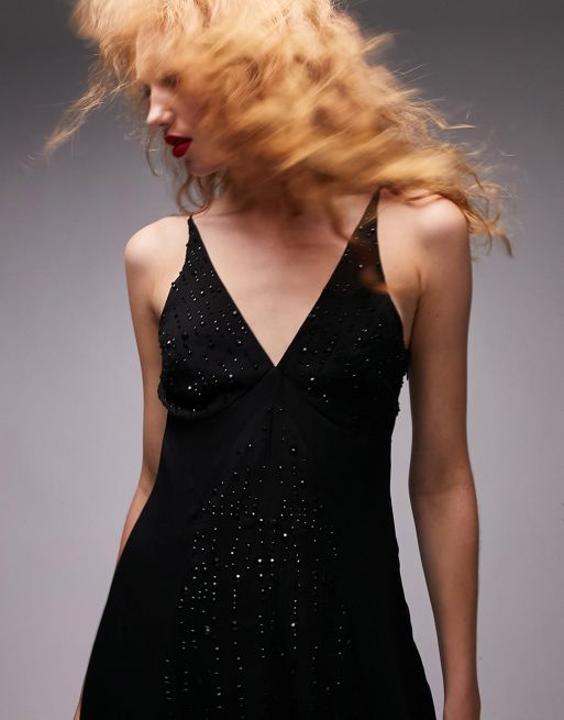 Topshop – Czarna zdobiona sukienka maxi na ramiączkach z dekoltem w szpic |  ASOS