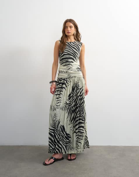 Topshop – Czarno-biała siateczkowa sukienka maxi z obniżoną talią w paski zebry - view 1