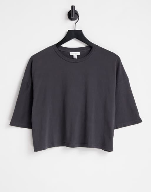 Topshop – Czarny T-shirt z krótkim rękawem, o pudełkowym kroju  