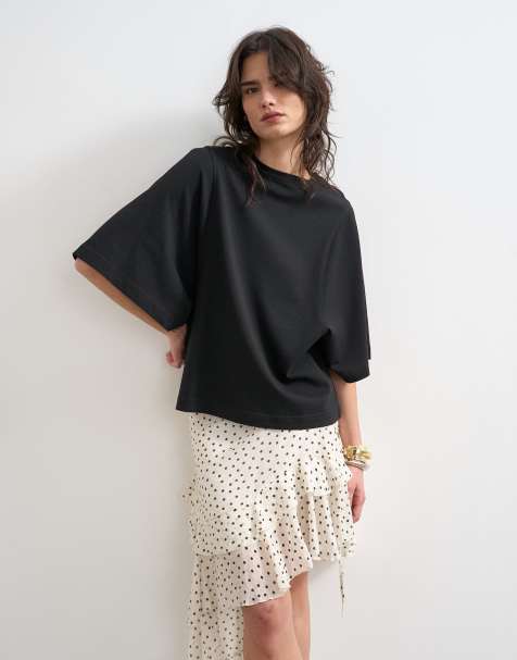 Topshop – Czarny T-shirt z rękawami typu nietoperz - view 1