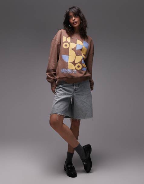 Topshop – Czekoladowobrązowa bluza z grafiką z napisem „Bauhaus" - view 1