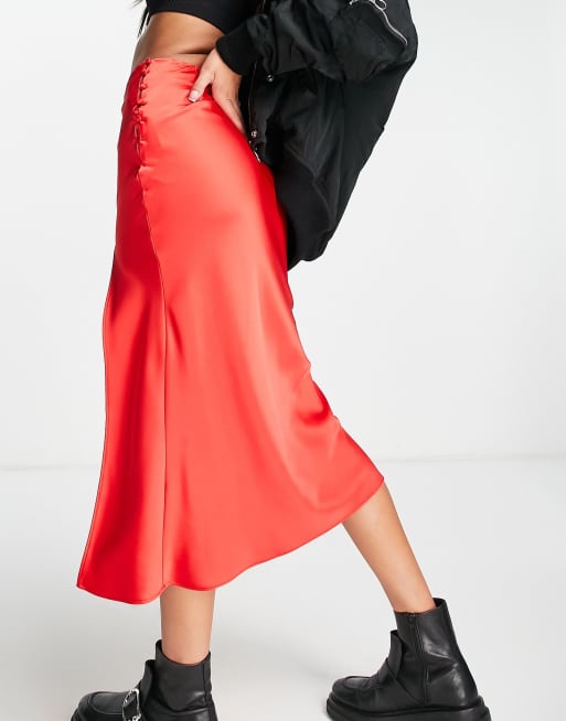 Topshop – Czerwona satynowa wsuwana spódnica midi, 2 z 4