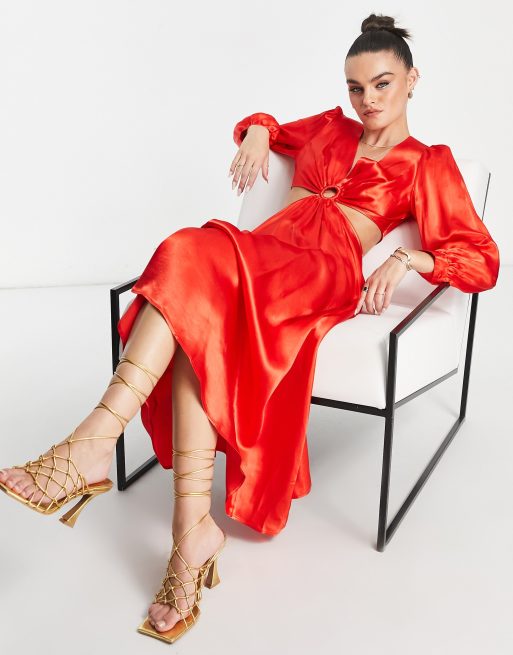Topshop – Czerwona sukienka midi z długimi rękawami z wycięciem i kółkiem