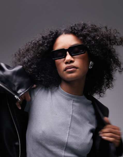 Topshop Dahlia rectangular sunglasses in black - view 1