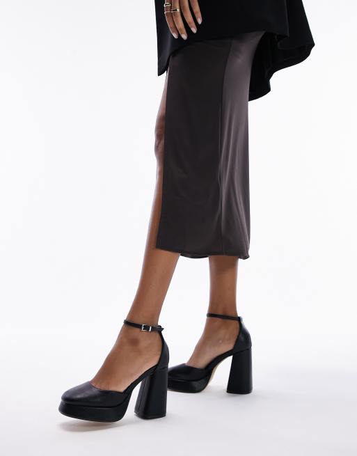 Topshop – Daphne – Absatzschuhe in Schwarz mit runder Zehenpartie