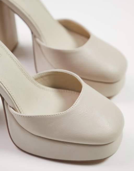 White round toe store heels