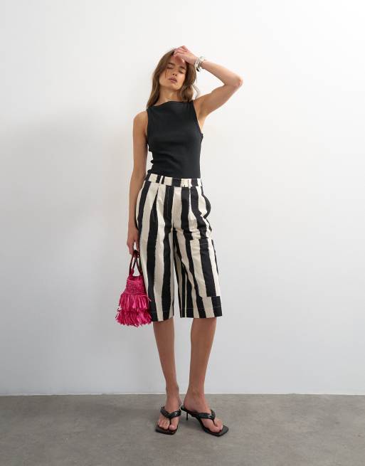 Topshop - Débardeur coupe nageur à encolure bateau - Noir, 3 de 4