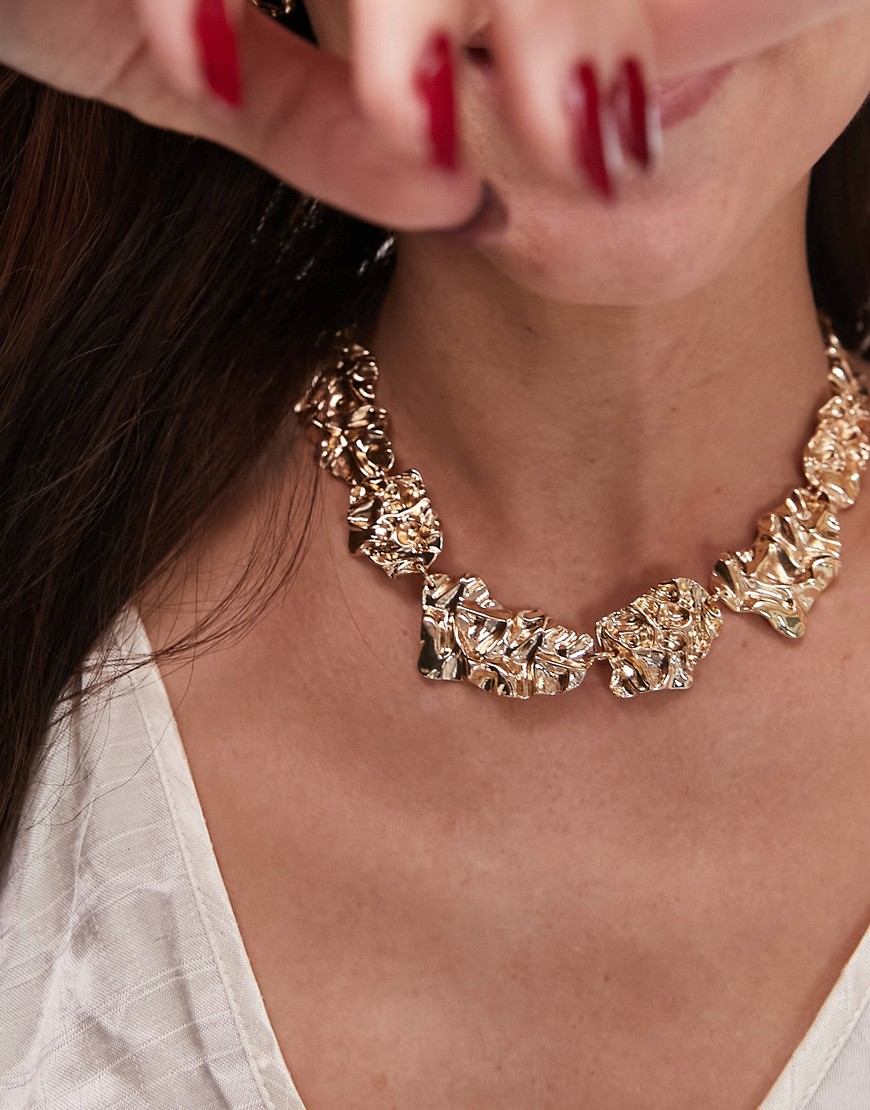Topshop Delhi statement molten necklace in gold tone-Silver