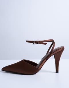 Model wearing Demi cone heel court shoe with tie in chocolate