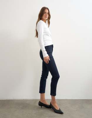 Topshop Denim 3/4 Capris Jeans In Neutral