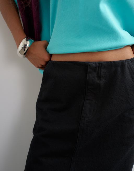Topshop denim 90s lavtaljet pencilnederdel i vasket sort, 4 af 5