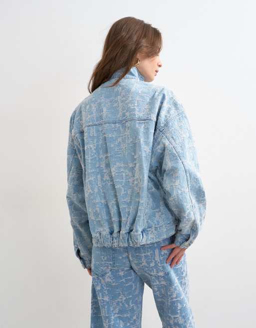 Topshop denim funnel neck elastic hem detail jacket ultra-distressed bleach, 4 of 4