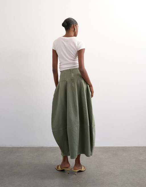 Topshop – Denim-Maxirock in Khaki im Barrel-Style mit Ziernähten, 3 von 5