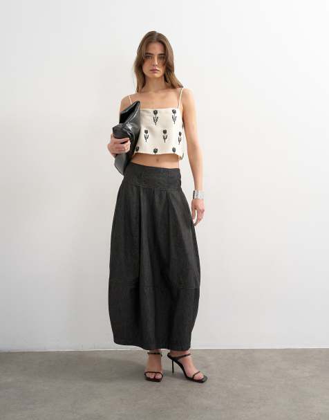 Topshop – Denim-Maxirock in Schwarz mit abgerundetem Design - view 1