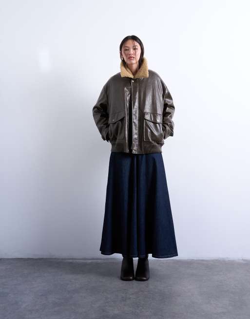 Topshop - Denim maxirok met schouderpas in indigo spoeling