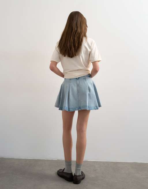 Topshop denim pleated full mini skirt in bleach, 4 of 5