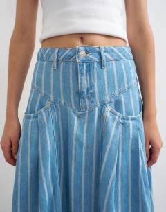 Model wearing Denim pleated yoke maxi skirt in stripe