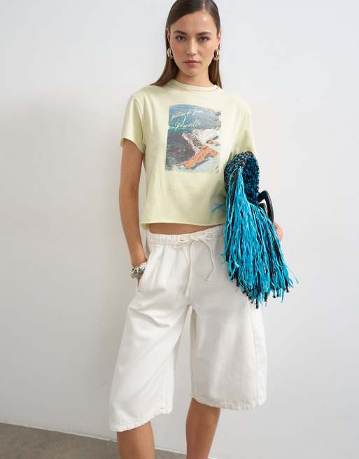 Topshop denim pull on barrel short in bone, 2 of 5