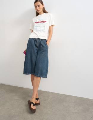 Topshop Denim Pull-on Barrel Shorts In Blue