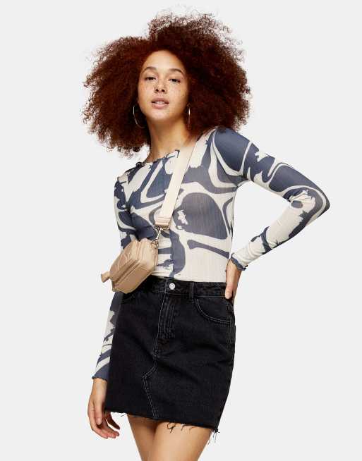 Topshop - Denim rok met hoge taille in zwart met wassing