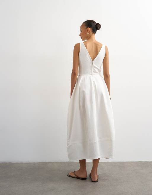 Topshop denim v-neck barrel midi dress in bone, 3 of 4