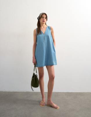 Topshop Denim V-neck Mini Shift Dress In Blue