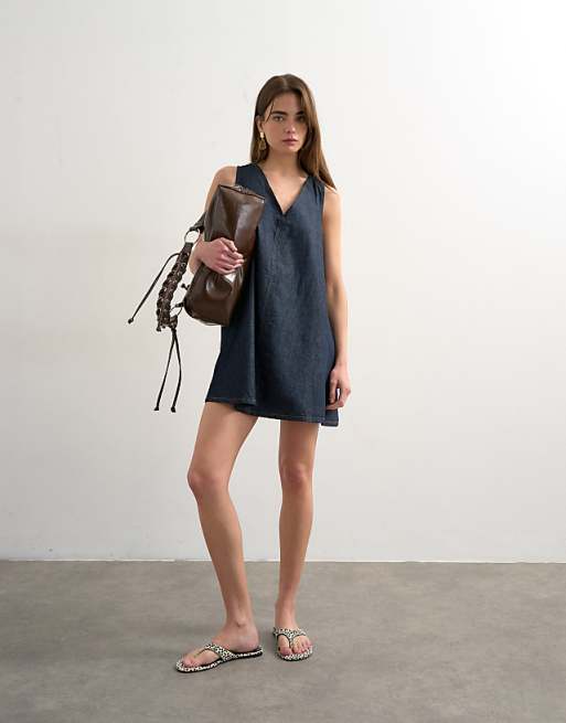 denim v neck mini dress Medium Wash Embroidered it combines effortless style with versatility Current/Elliott Womens The All Laced
